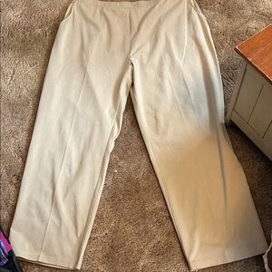 LL Bean pull on tan cotton/spandex pants side pockets size 3X  new with tag